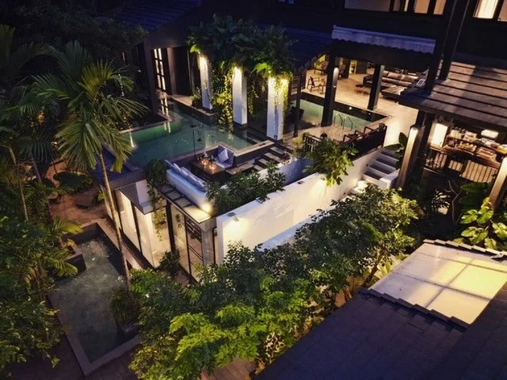 บ้านพักตากอากาศ สไตล์โมเดิร์น Luxury อแม่ริม