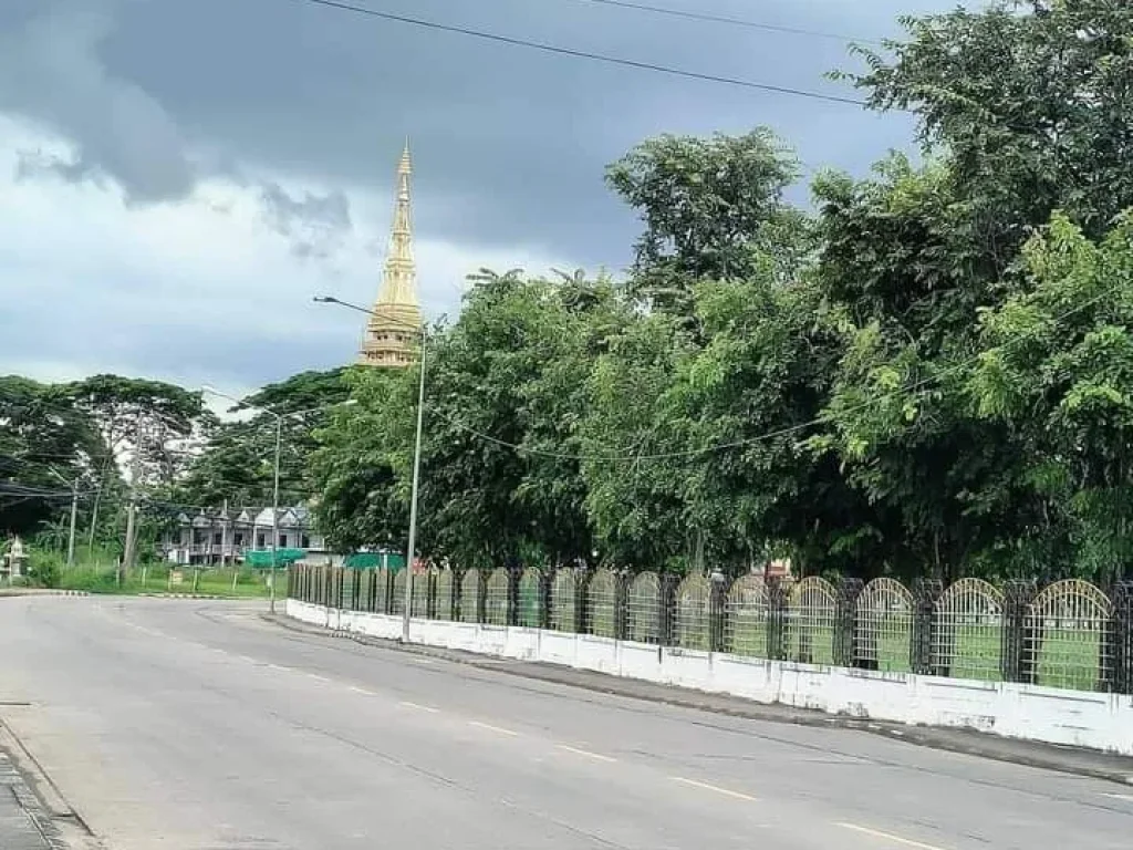 ที่ดินแบ่งขายพร้อมกิจการด่วน ทำเลทอง ติดบึงแก่นนครขอนแก่น