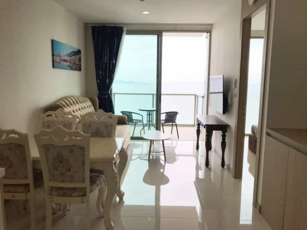 For Rent High Floor with Ocean View 1 BR The Riviera Wongamat