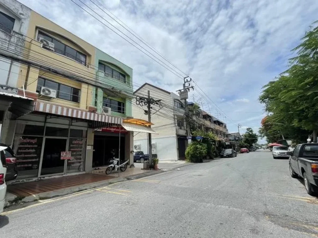 ขายอาคารพาณิชย์ หมู่บ้านธนกาญจน์ ใกล้รถไฟฟ้า MRT