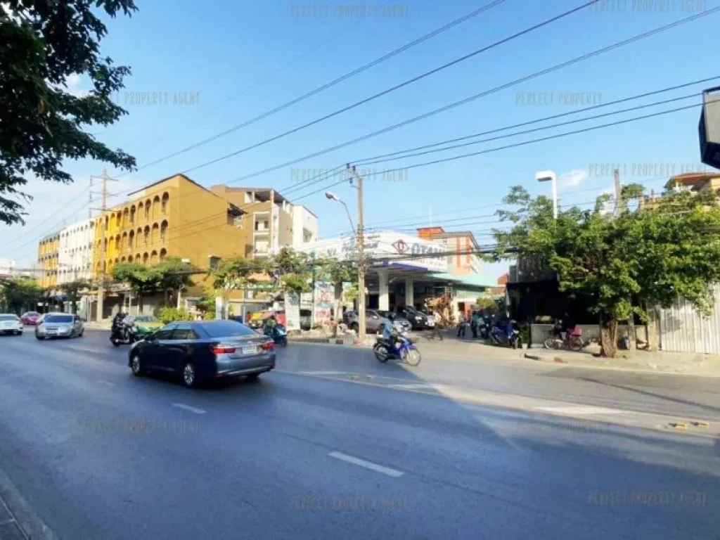 ที่ดิน พร้อม Project สุขุมวิท 71 พระโขนง กรุงเทพมหานคร