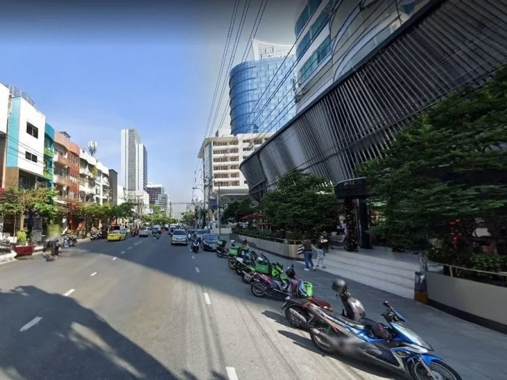 ด่วน ขายบ้านเอกมัย ซอย 10 ใกล้ศูนย์การค้า J Avenue - ทองหล่อ