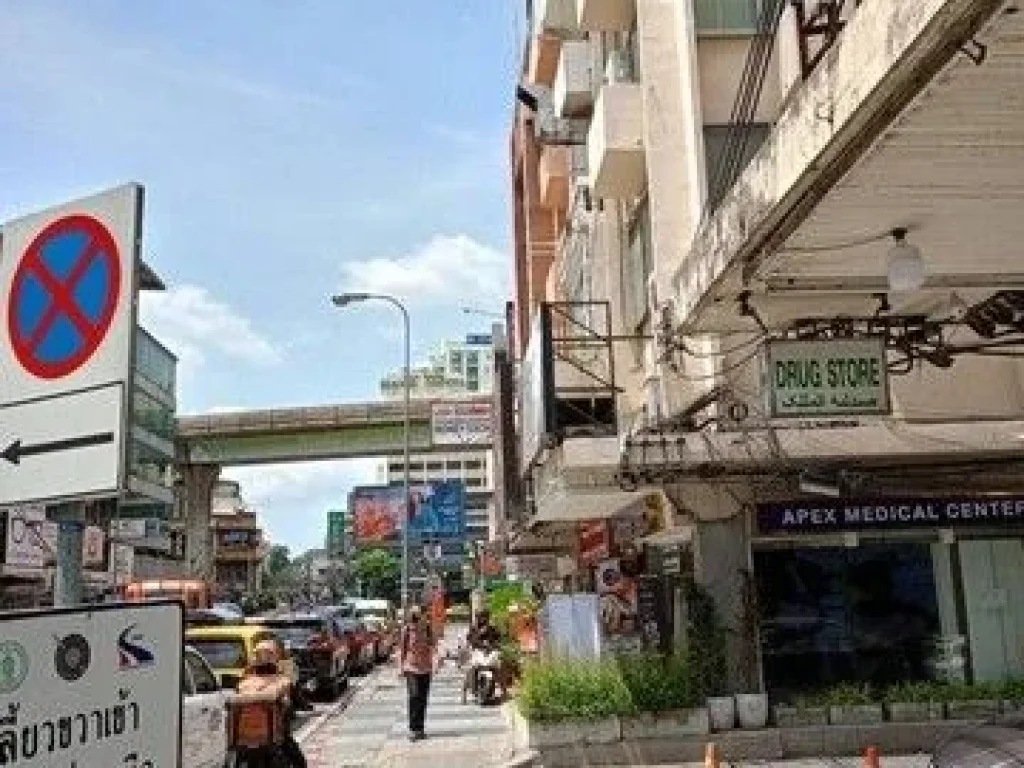 For Rent เช่า อาคารพาณิชย์ รีโนเวทใหม่ สุขุมวิท ซอย3