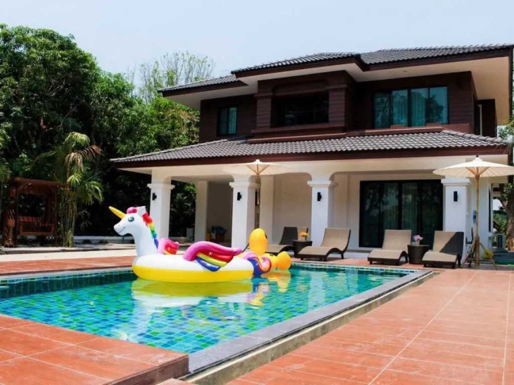 Pool Villa Modern Luxury บ้านเดี่ยว โครงการคุณภาพ วงแหวนรอบสอง มีความร่มรื่น ด้านหลังติดทะเลสาป บริเวณรอบๆมีความเป็นธรรมชาติ เดินทางสะดวก มี รปภตลอด