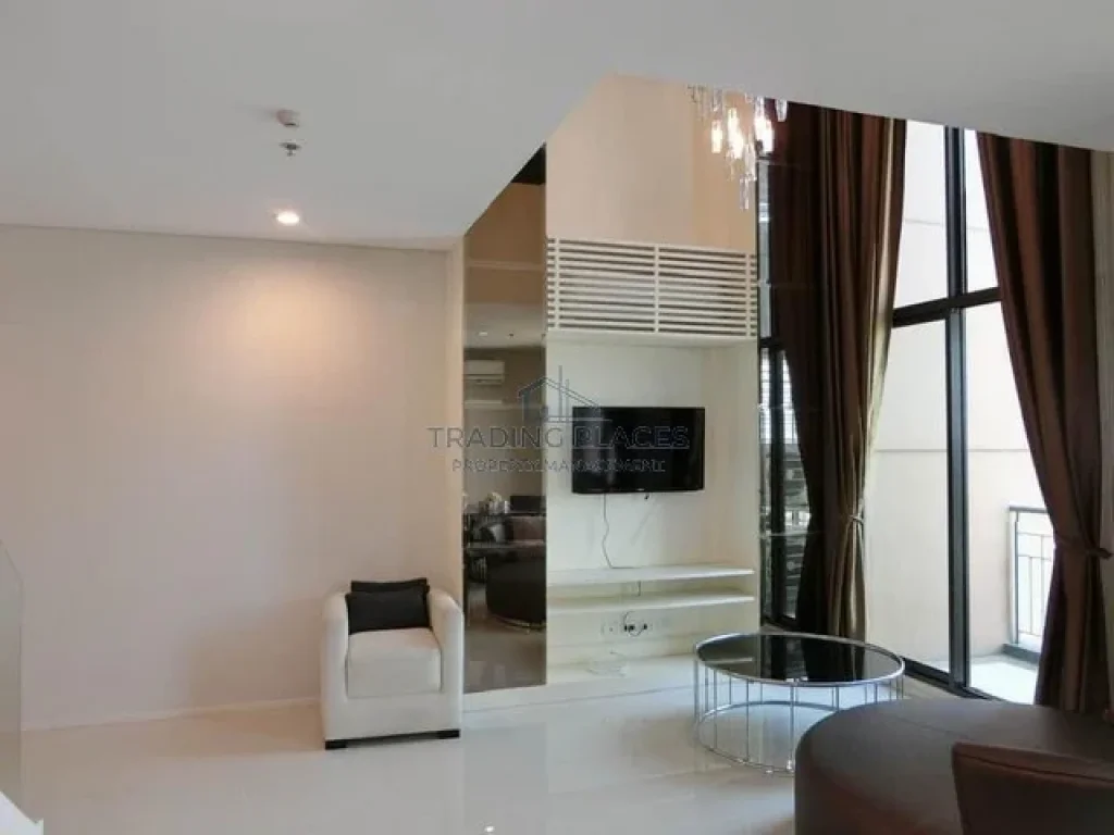 ให้เช่า วิลล่า อโศก Villa Asoke DUPLEX 80ตรม 1 นอน 42000 baht