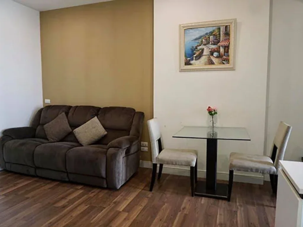 เช่าด่วน คอนโดห้องใหญ่ แบบ 1 ห้องนอน ติด BTS ปุณวิถี For Rent A Large 1 Bed Unit at a Very Nice Condo Project Right at BTS Punna Withi