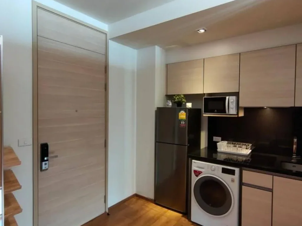 ให้เช่าCONDO Park 24 Tower 2 bts พร้อมพง 29f 1bed plus ขนาด29 sqm ราคา 25000 บาท 0972989594