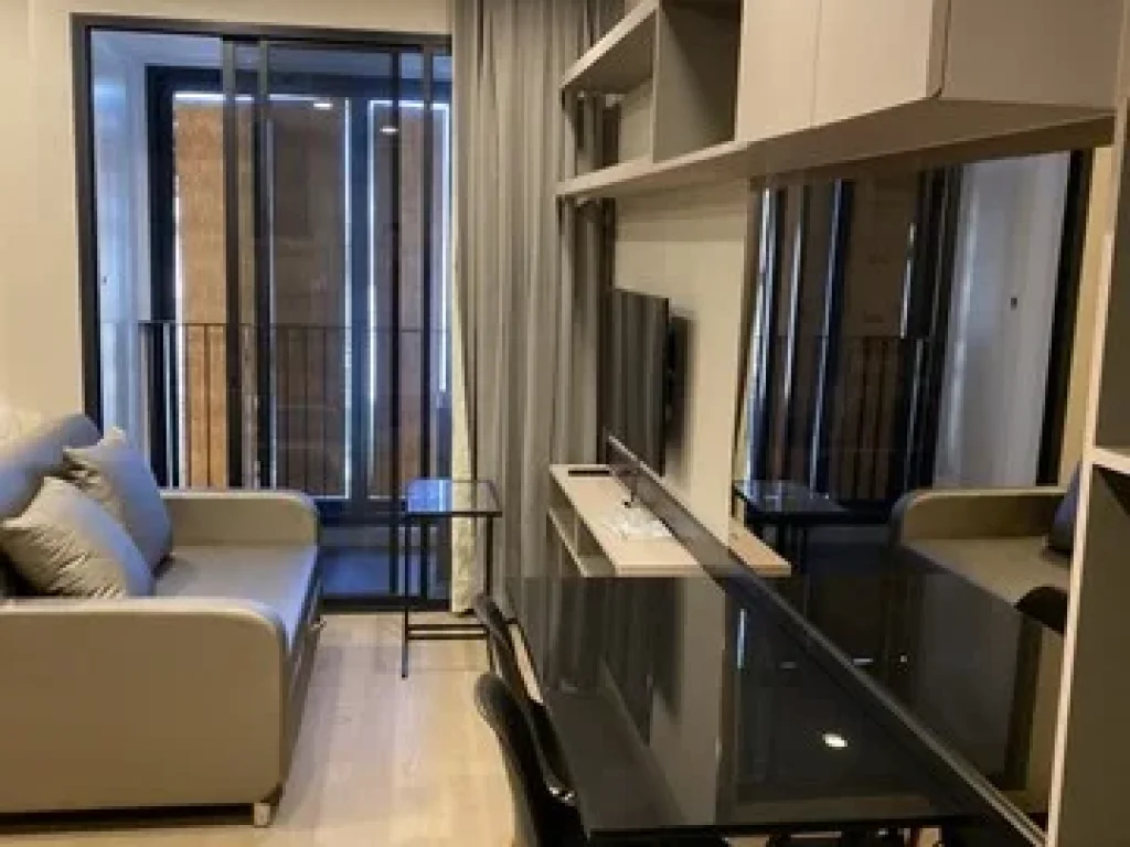 Rent Condo Ashton Chula-Silom 34 sqm fr 25 fully furnished near samyan