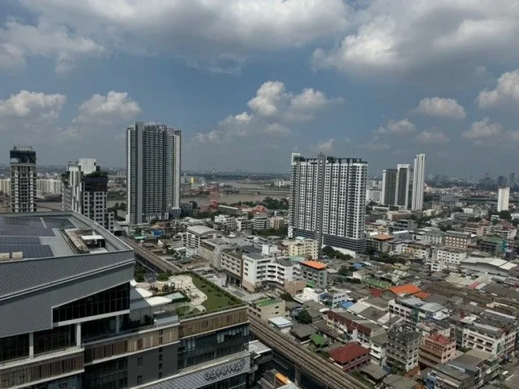 ขายคอนโดพร้อมผู้เช่า Condo The Tree Interchange