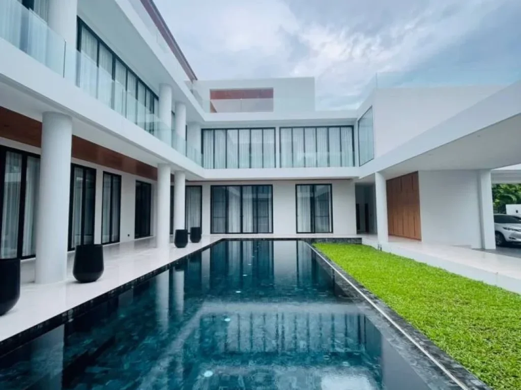 Luxury Pool Villa Model style Royal Park Raiapruek Chiang