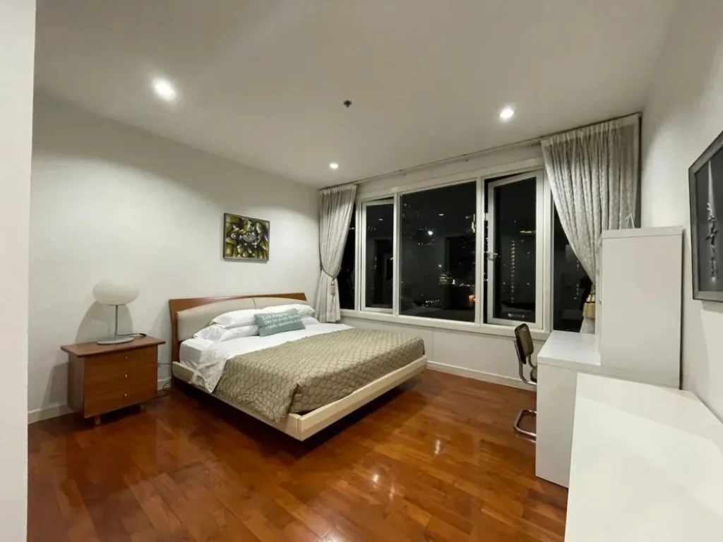 ให้เช่าห้องชุดคอนโด บ้าน สิริ ทเวนตี้โฟร์ Baan Siri 24 ชั้น18