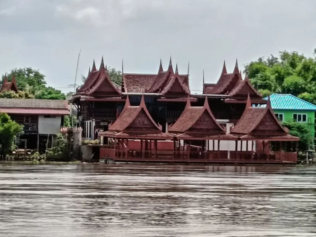 ขายบ้านเรือนไทยไม้สัก ริมแม่น้ำเจ้าพระยา อบางปะอิน