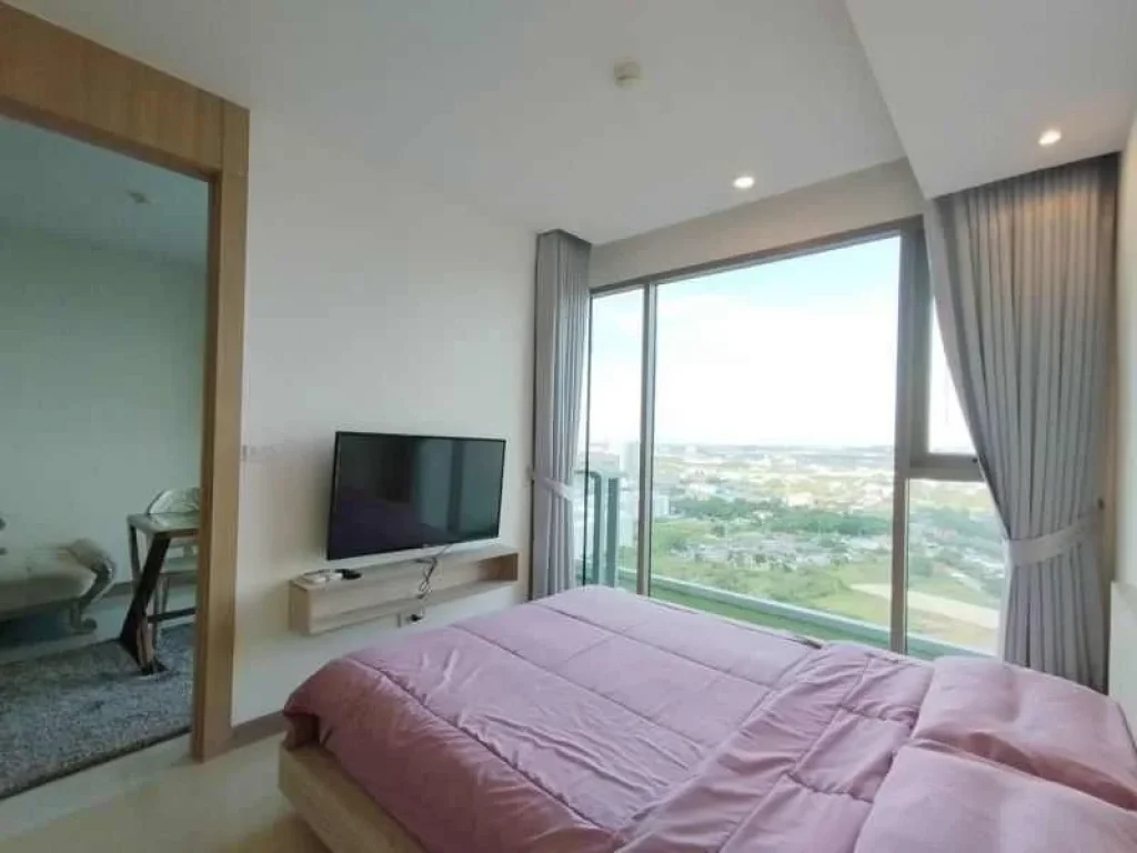 1 ห้องนอน ชั้น 30 วิวเมือง พร้อมระเบียง Condo for rent 1BR