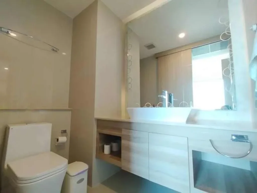 1 ห้องนอน ชั้น 30 วิวเมือง พร้อมระเบียง Condo for rent 1BR