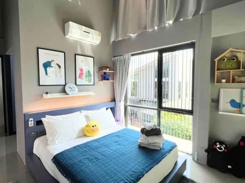 วัลลายา วิลล่า เชิงทะเล ภูก็ต Modern loft-style villa