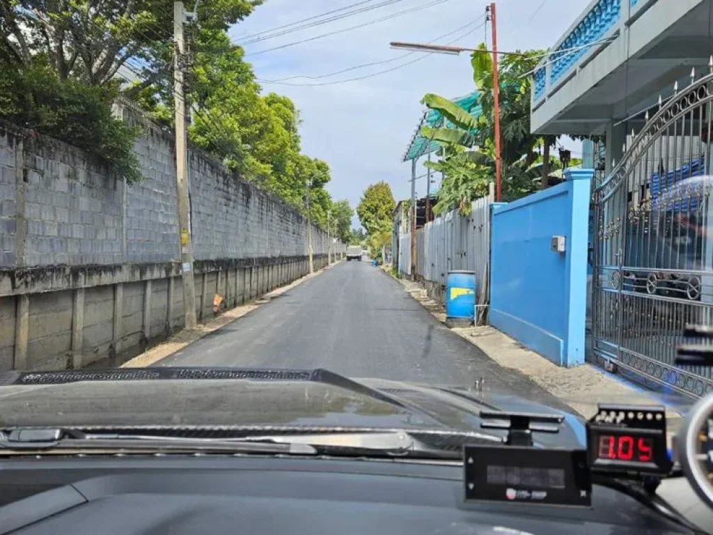 ขายที่ดิน ทำเลดี ใกล้ Central Westville ในซอยวัดบางไกรใน