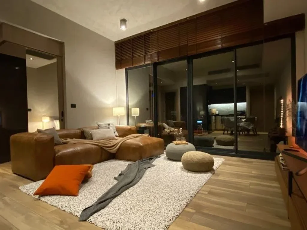 เช่าคอนโด 854ตรม Loft Asoke 2ห้องนอน เฟอร์นิเจอร์ครบ ชั้น