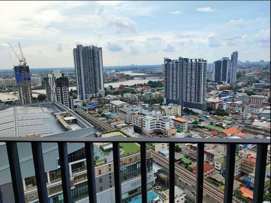 ขายด่วน The Tree Interchange Condo ใกล้ MRT บางโพ ติดห้าง