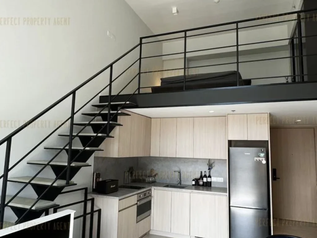 คอนโด The Loft Silom ห้องเเบบ Double height สวยหรูตกเเต่งครบ