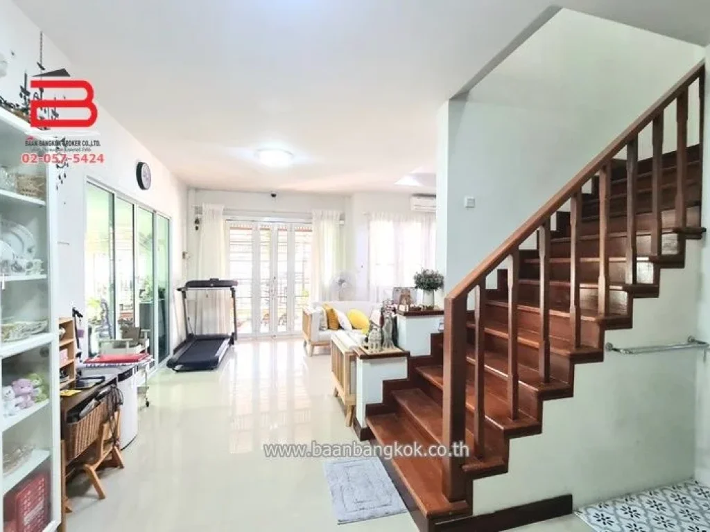 ทาวน์โฮม หมู่บ้าน ดรีมวิลเลจ ซอยสวนผัก 32 เนื้อที่ 405 ตรว