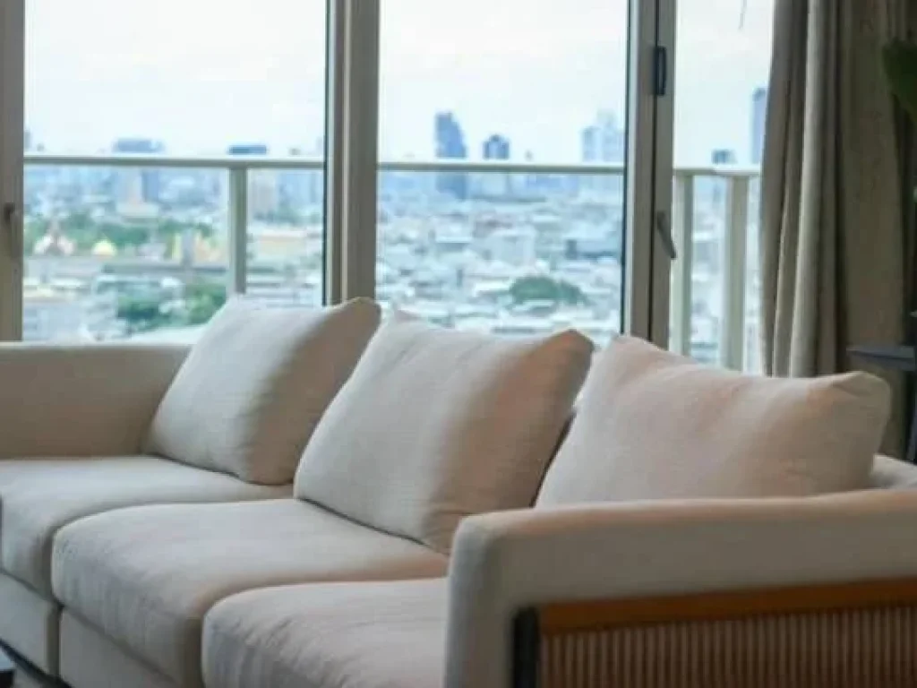 Four Seasons Private Residences โฟร์ ซีซั่นส์ ไพรเวท