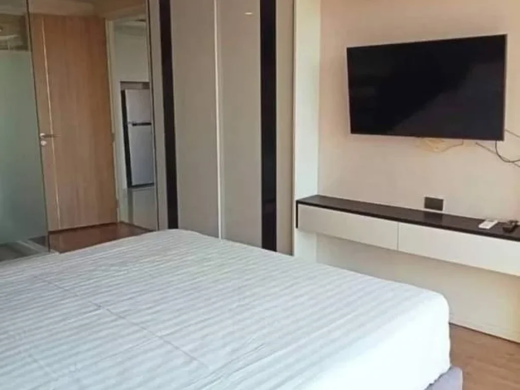 ให้เช่า 23000 บาทเดือน 54 ตรม The starhill condo