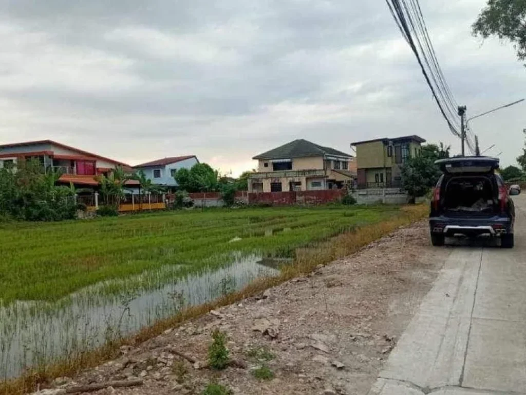 ขายถูกต่ำกว่าตลาด ที่ดินบนถนนเลียบคลองเปรมประชากร ซอยแจ่มสุข