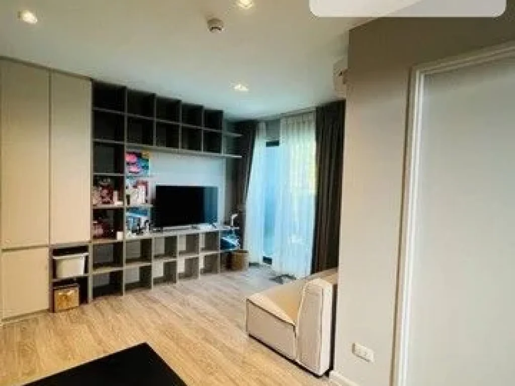 Aspen Condo ลาซาล ตึกC2 เฟอร์นิเจอร์พร้อมหิ้วกระเป๋าใบเดียว