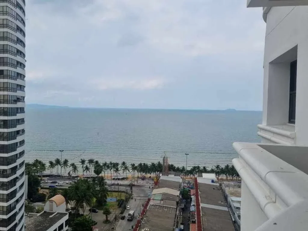 ให้เช่า คอนโด Jomtien Complex 2 ห้องนอน ใกล้หาดจอมเทียและหาด