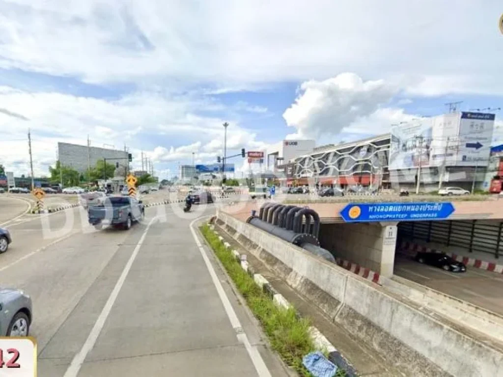 โกดังและออฟฟิศ แยกหนองประทีป เชียงใหม่ ที่ดินขนาดใหญ่