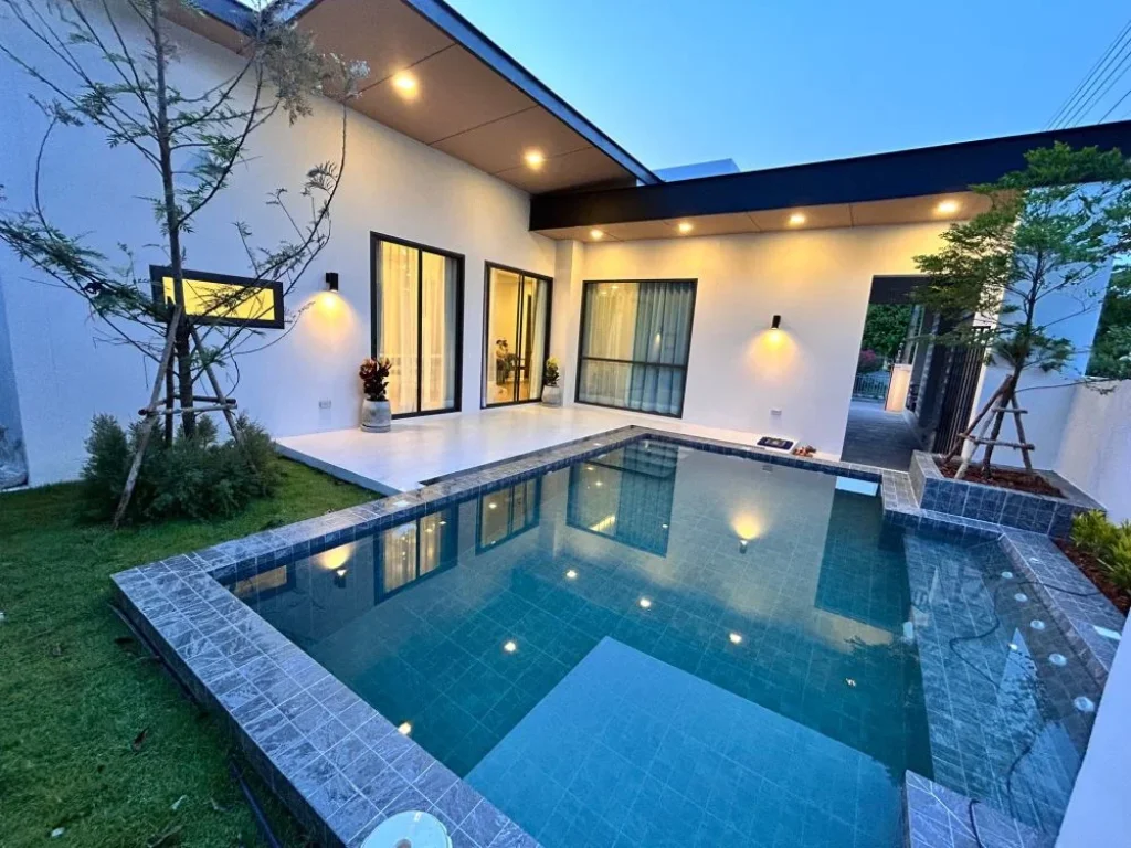 For saleบ้าน Pool villa ใกล้แยกรวมโชคบ้านเดี่ยวสไตล์โมเดิร์น