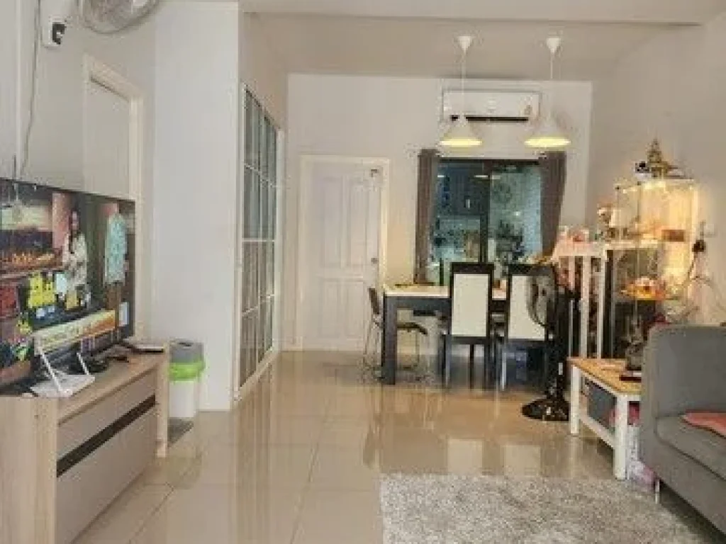 TOWNHOME S GATE 3600000 บาท 3Bedroom พื้นที่ 20 Square Wah 0