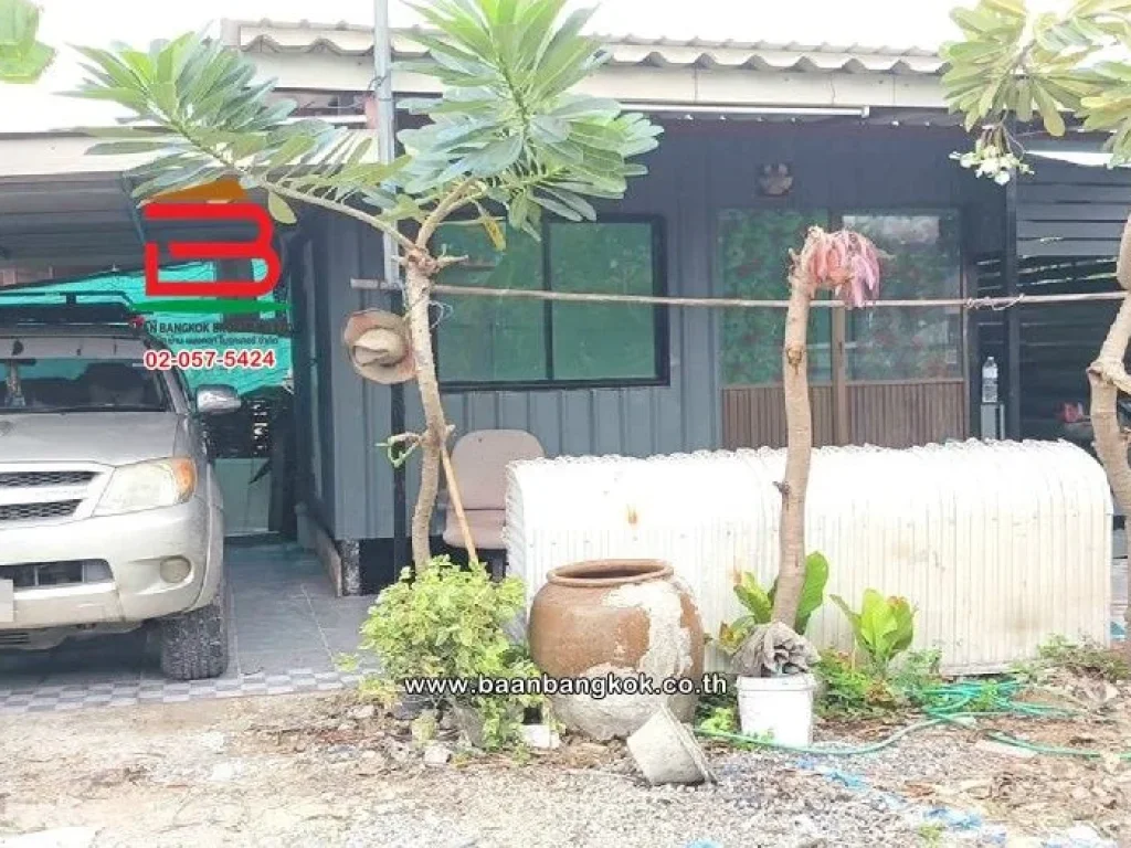 ที่ดินพร้อมบ้านน็อคดาวน์ ซอยพหลโยธิน 76 เนื้อที่ 70 ตรว