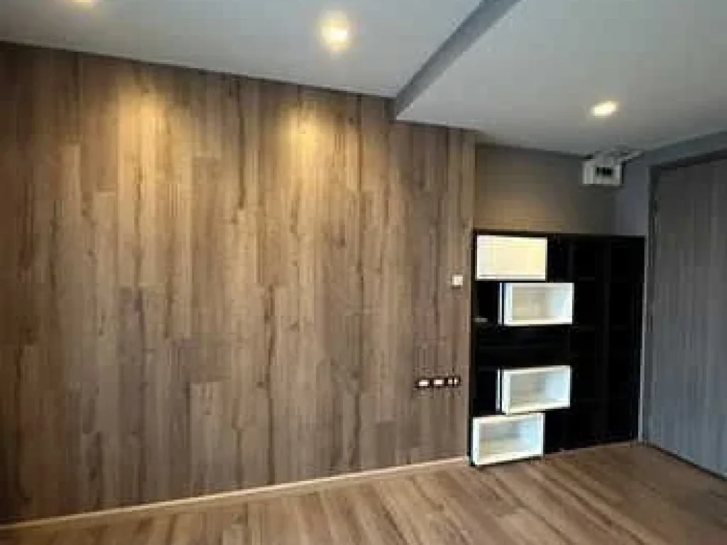 ขายคอนโดควินน์ ห้องวิวสวยมาก ซอยรัชดา 17 Quinn Condo for Sale