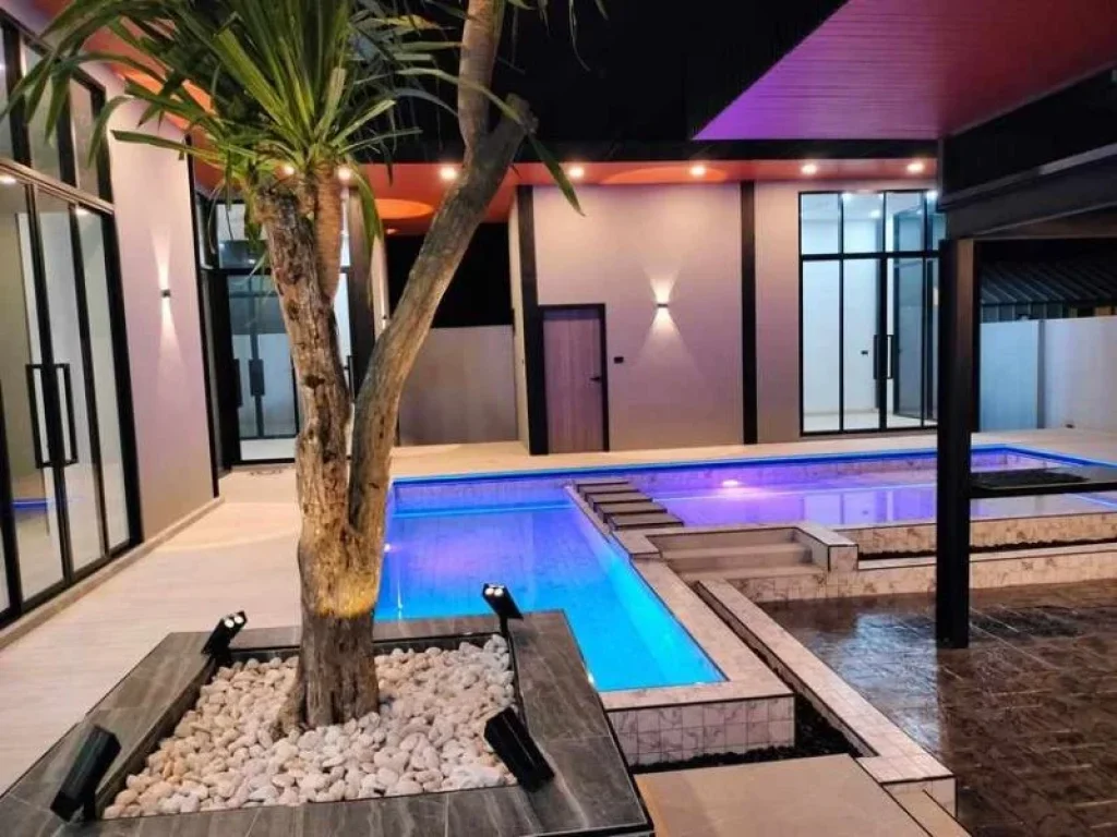 ขายบ้านหรู Pool Villa สไตล์โมเดิร์น 4 ห้องนอน สัตหีบ