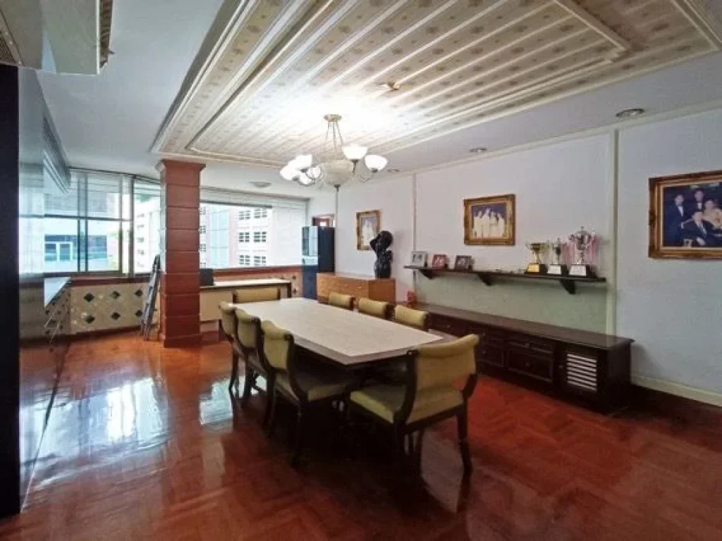 ขายคอนโด พื้นที่ 410 ตรมแบบDuplex Penthouse โครงการ