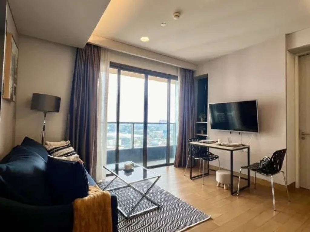 Condo for rent ให้เช่าคอนโด The Lumpini 24 เดอะ ลุมพินี