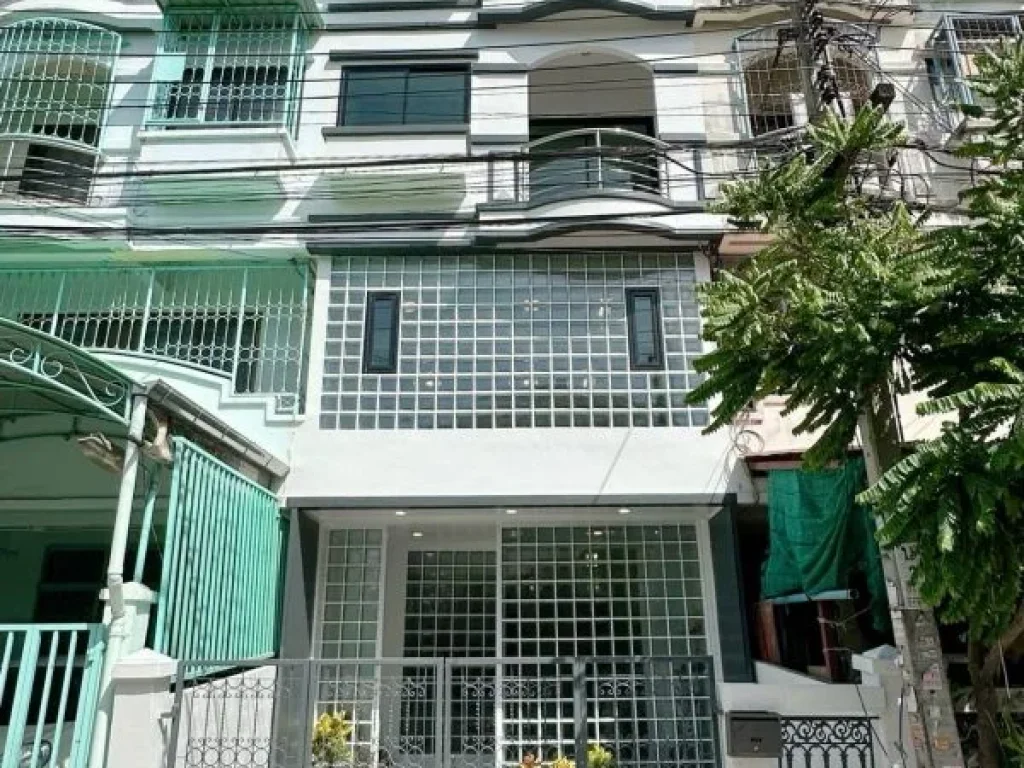 ขายทาวน์โฮมโฮมออฟฟิต 4 ชั้น ซพุทธบูชา 38 Renovate