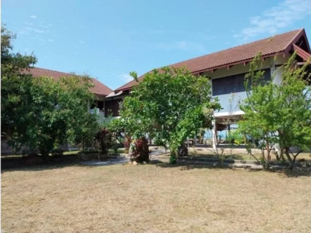 ขายบ้านพร้อมที่ดิน ติดชายหาดหัวหิน House and land for sale