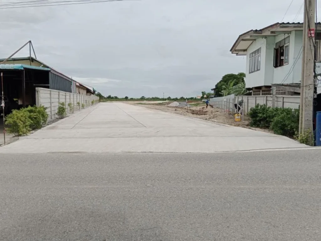 ขายที่ดิน สด ผ่อน 180 ตรว 360 ตรวด้านหน้าติดถนนคอนกรีต