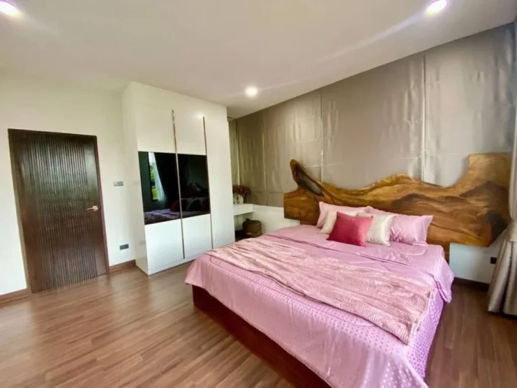 บ้านพูลวิวล่าสันกำแพง Fully furnished พร้อมเข้าอยู่ 4นอน