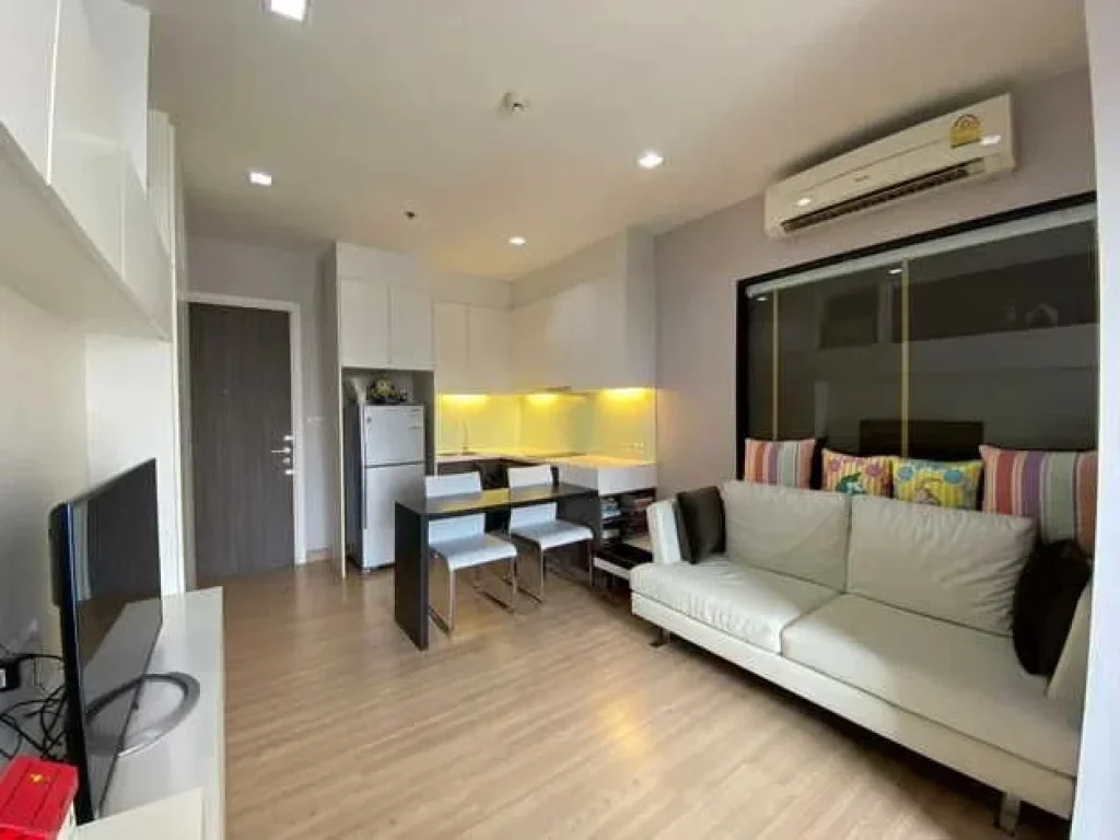 ขาย Urbano Absolute Sathon - Taksin condo ชั้นที่ 21