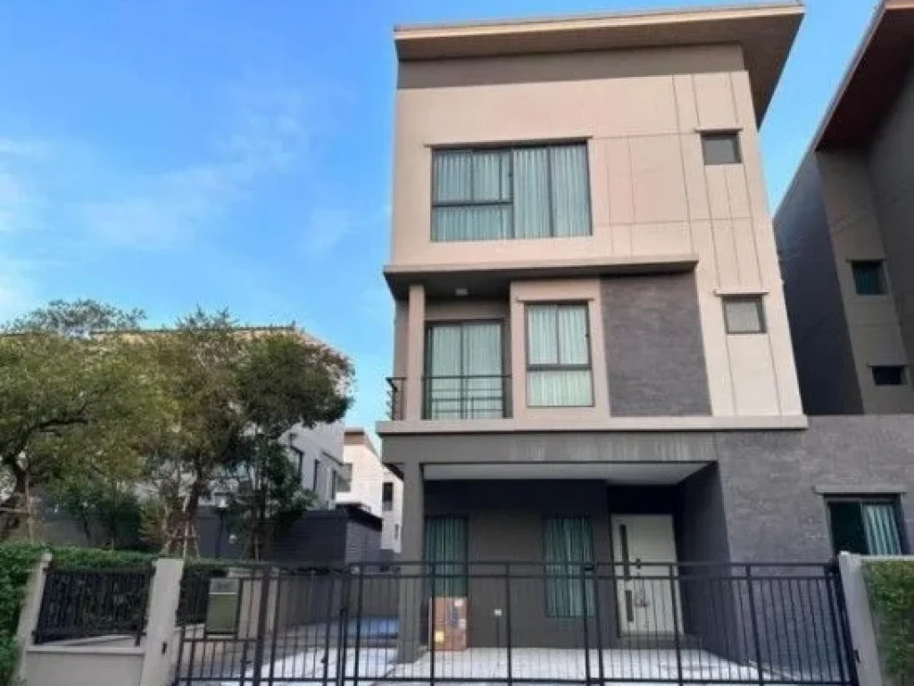 For Rent ให้เช่าบ้านเดี่ยว บ้านแฝด 3 ชั้น โครงการ