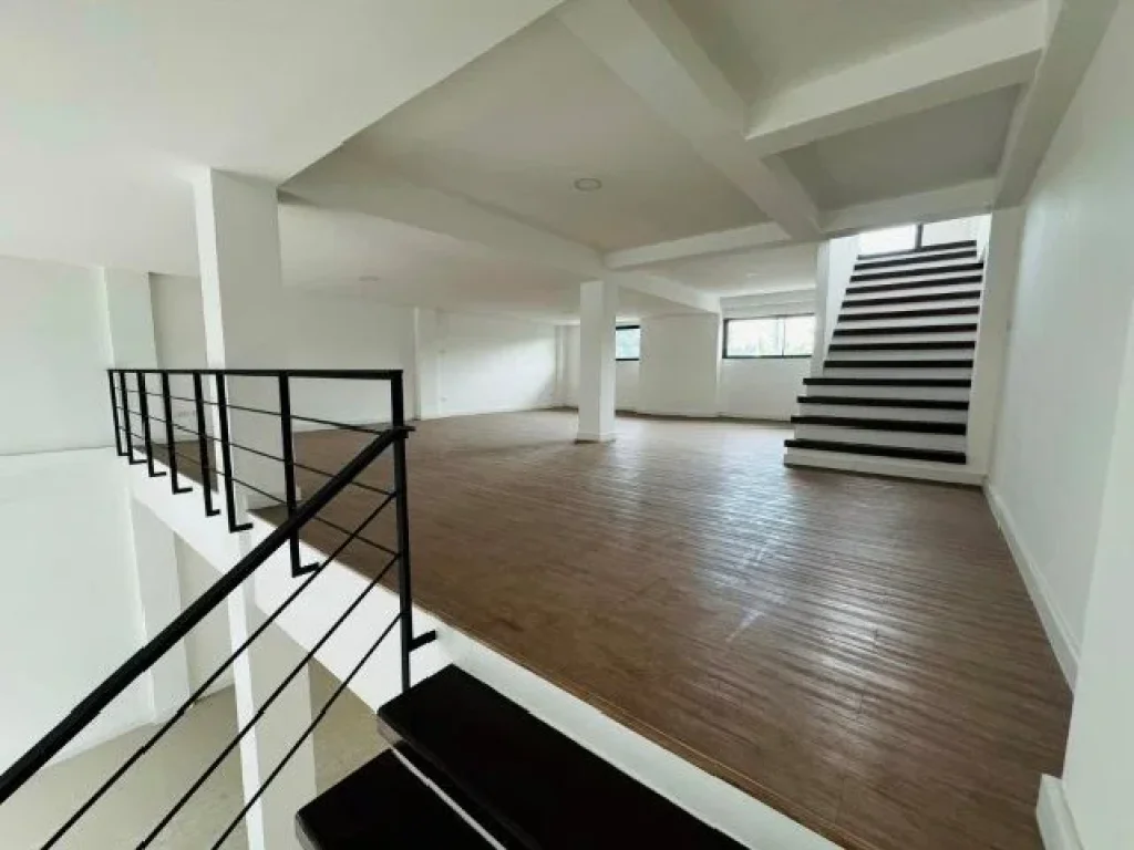 For Rent ให้เช่าโฮมออฟฟิศ สำนักงาน 5 ชั้น โครงการ