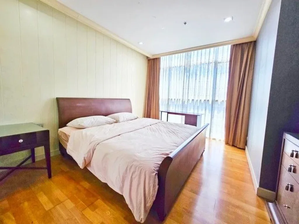 ขายคอนโด Urbana Sathorn 1 Bed ชั้นสูง ห้องมุม ติดถสาทร 65