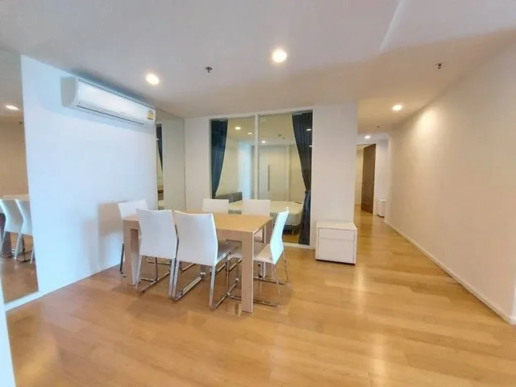 ขาย ต่ำกว่าราคาตลาด 15 Sukhumvit Residence สุขุมวิท 15 ไกล้