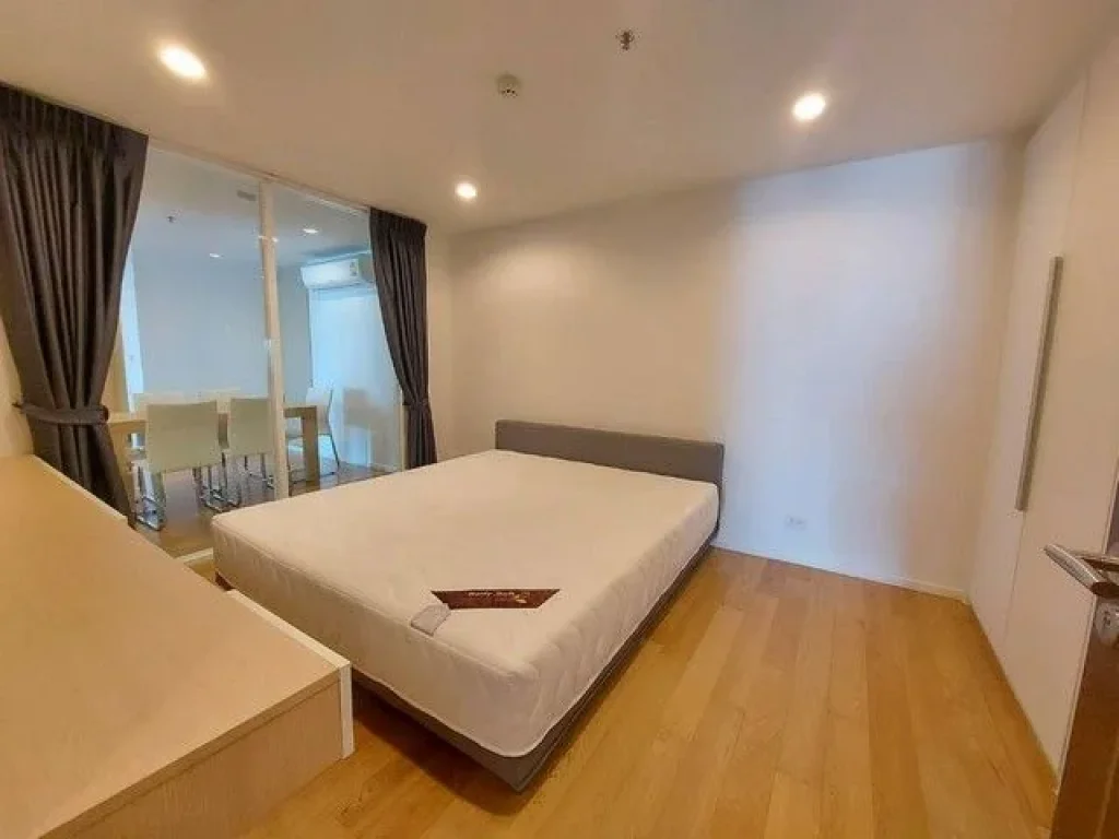 ขาย ต่ำกว่าราคาตลาด 15 Sukhumvit Residence สุขุมวิท 15 ไกล้