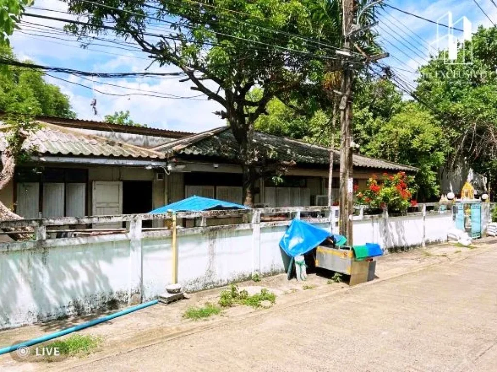 ขายที่ดินพร้อมสิ่งปลูกสร้าง ทำเลทอง สุขุมวิท วชิรธรรม