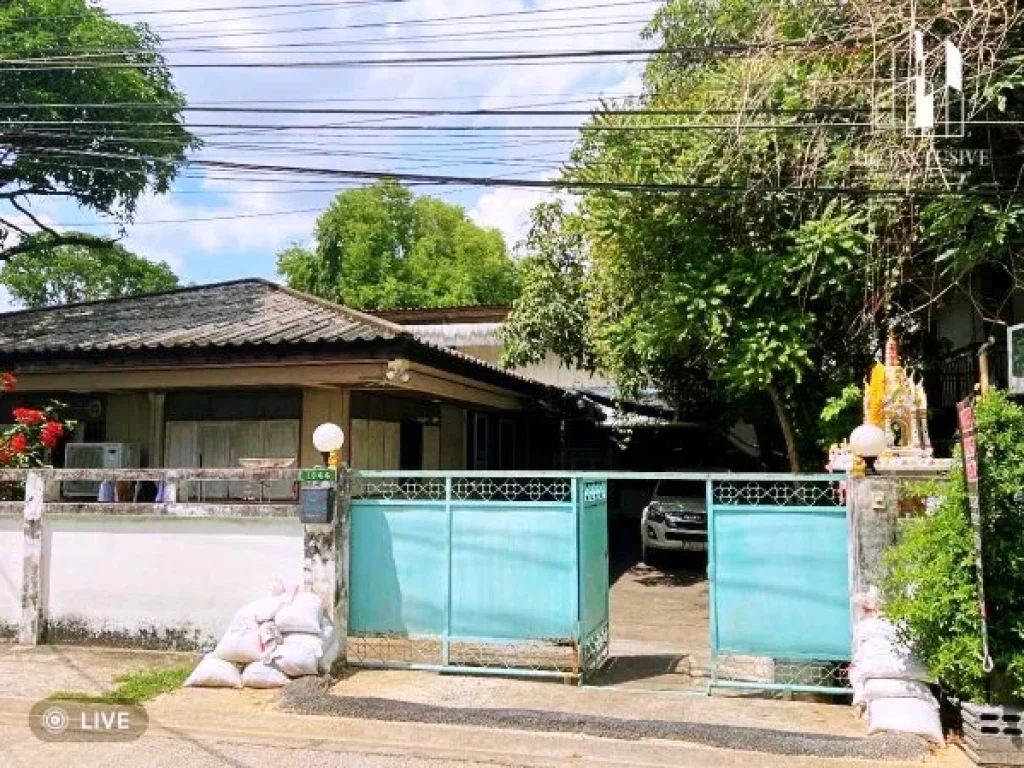 ขายที่ดินพร้อมสิ่งปลูกสร้าง ทำเลทอง สุขุมวิท วชิรธรรม