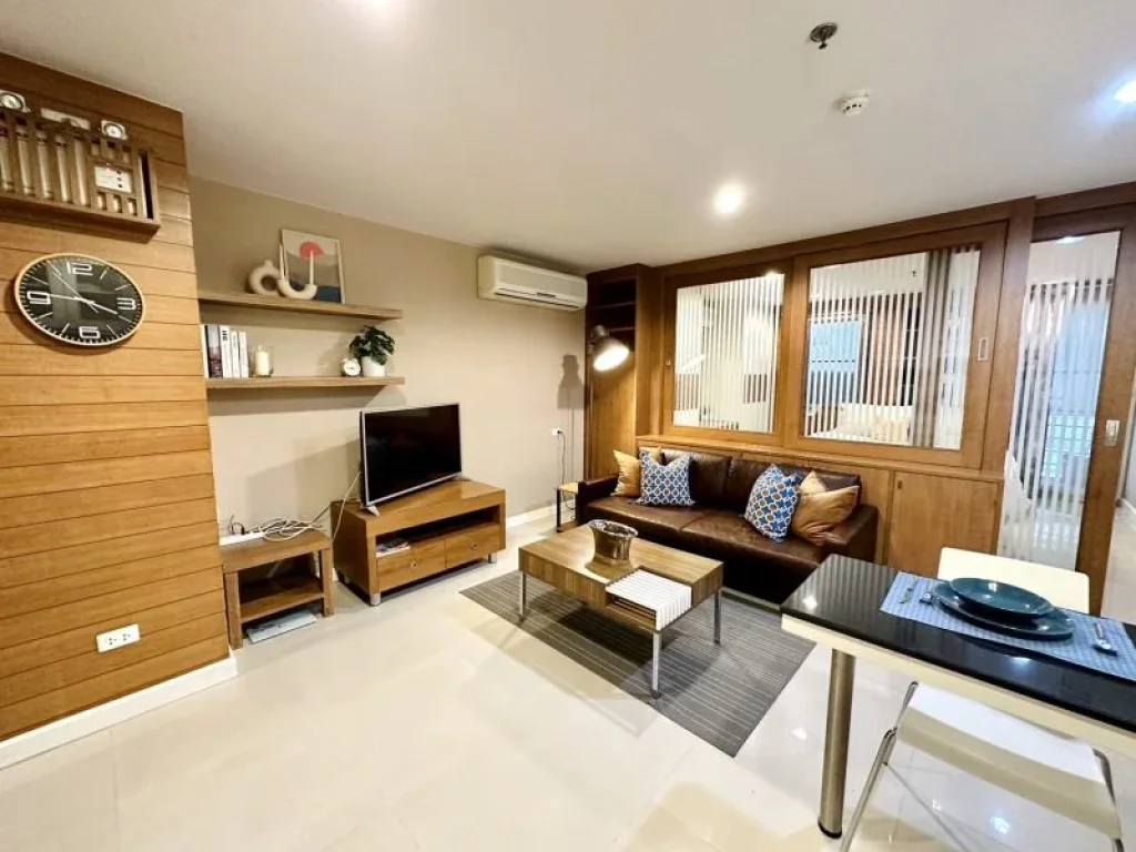 เช่าคอนโดพร้อมอยู่ Secere Place Sukhumvit 24 BTS พร้อมพงษ์